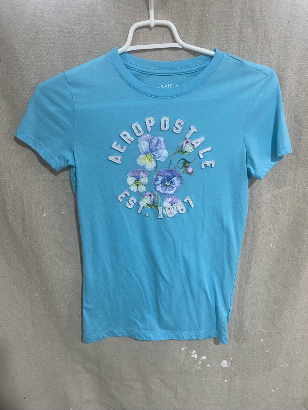 Aeropostale Light Blue Floral Graphic Short Sleeve Tee